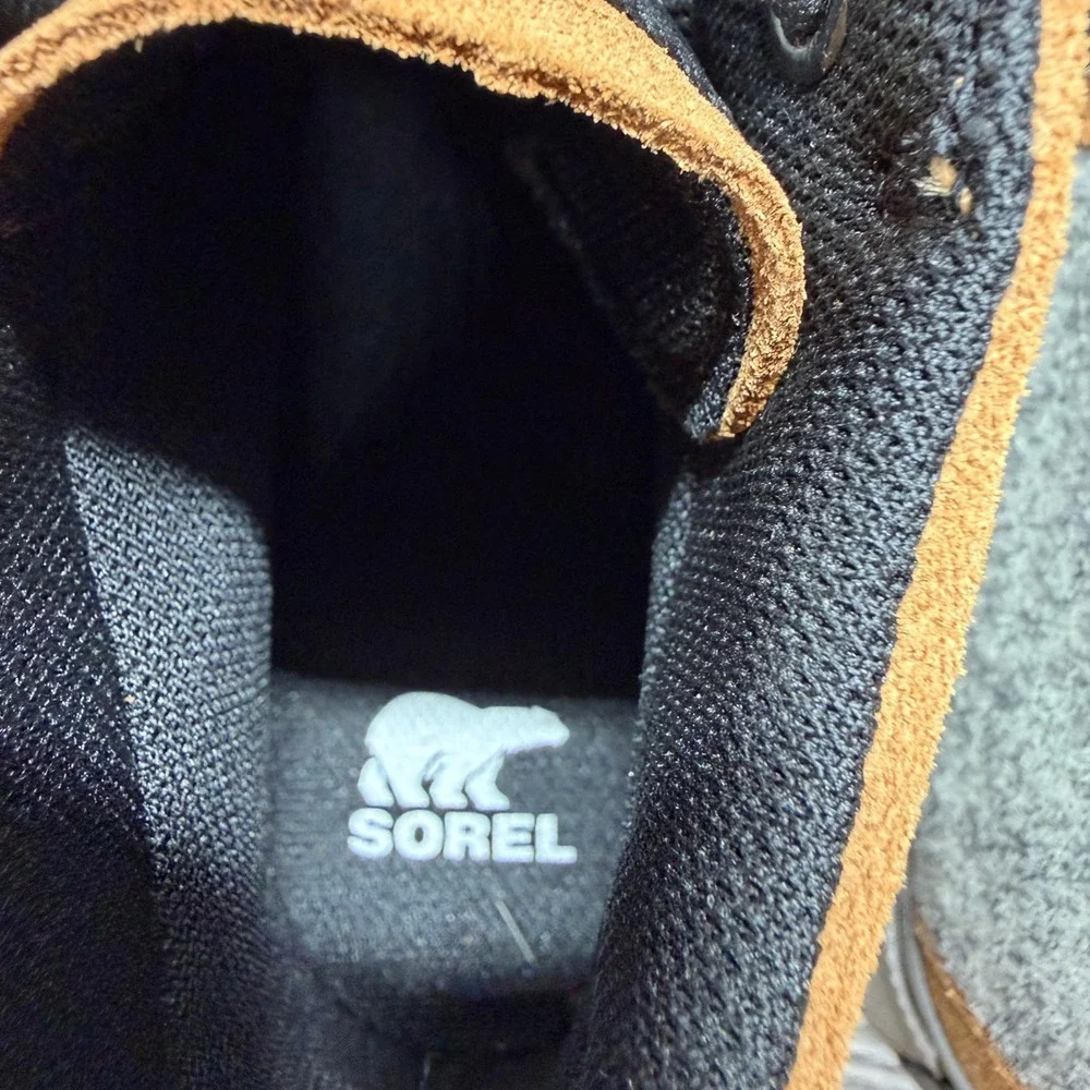 Sorel Out N About Classic Boots Kids 3 Grey Tan Waterproof Felt Suede NY5168-243